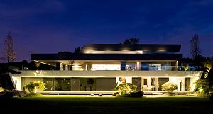     

:	Modern-architecture-a-cero-studio-modern-luxury-house1.jpg‏
:	578
:	91.7 
:	78322