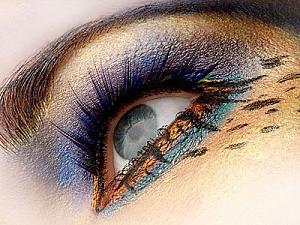     

:	makeup-artistic-eye1.jpg
:	20529
:	81.0 
:	34568