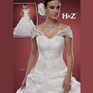     

:	Turkey_wedding_Dress_2.jpg‏
:	976
:	53.0 
:	5278