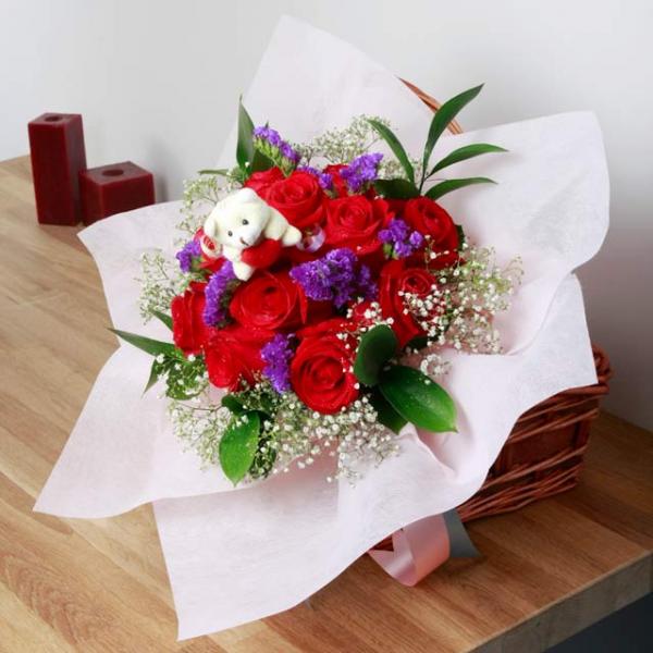 ����  ���� �����