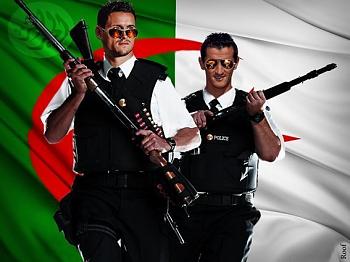 ����� ����